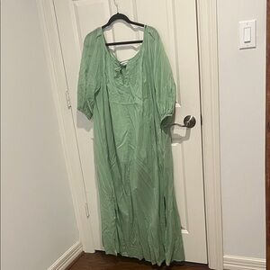 Devotion Twins Maxi NWT